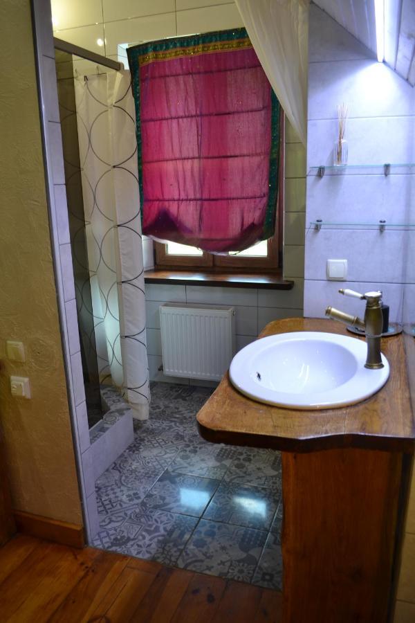 Romantic Guest House Kamianets-Podilskyi Exterior foto